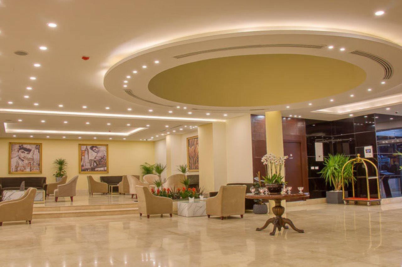 Carnival Hotel Amman Esterno foto