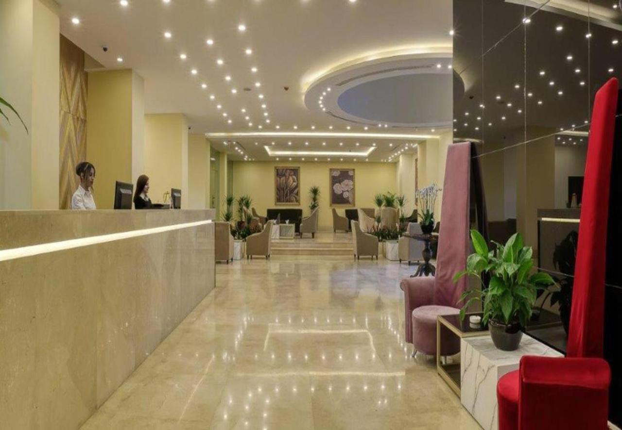Carnival Hotel Amman Esterno foto